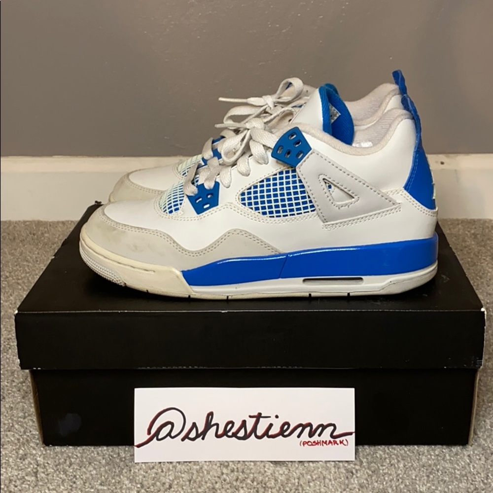 Jordan Military 4’s Size 5Y